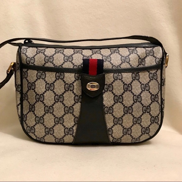 Gucci Handbags - ✨Authentic Vintage Gucci Crossbody Bag